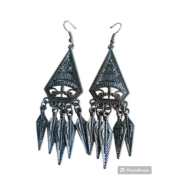 Paparazzi Earrings Squard Two Sets Of Pierced Earrings Beautiful - Picture 5 of 8